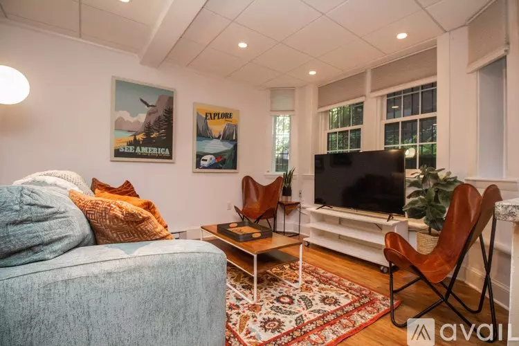 1253 Beacon St Unit 4bb Apartment for rent in Brookline, MA