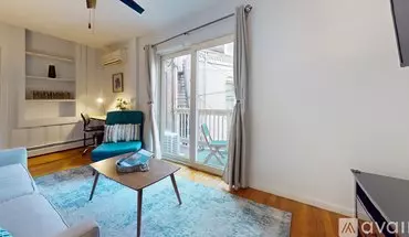 3 of 18 282 Washington St Unit 2 Apartment for rent in Brookline, MA