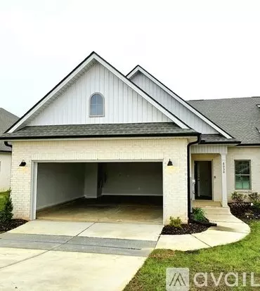 6030 Gardner Maples Dr SE Apartment for rent in Owens Cross Roads, AL