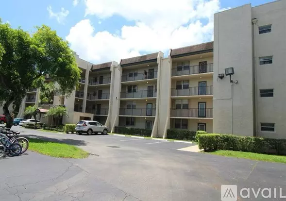9230 Lagoon Pl Unit 305 Apartment for rent in Davie, FL 9230 Lagoon Pl Unit 305 Apartment for rent in Davie, FL