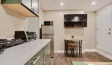 4 of 20 24 S Potomac St House for rent in Baltimore, MD