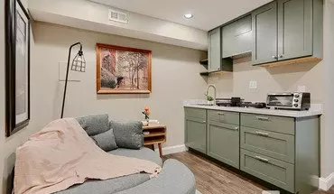 3 of 20 24 S Potomac St House for rent in Baltimore, MD