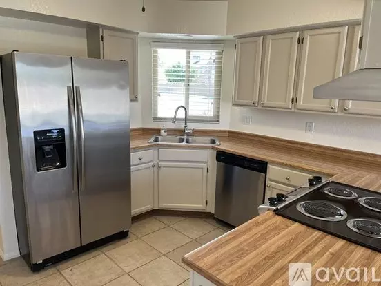 1200 W Boxelder Cir Apartment for rent in Chandler, AZ