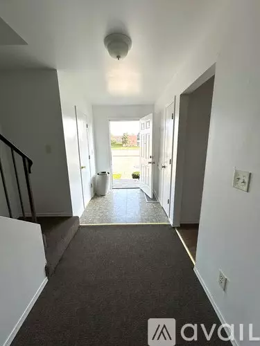 950 Edgar Dr Unit 16 Apartment for rent in Charleston, IL