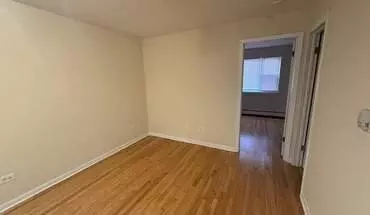 4 of 6 4056 N California Ave Unit 2C Apartment for rent in Chicago, IL