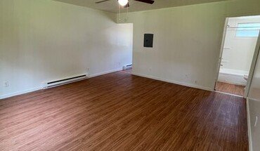 4760 Gray Rd Unit 1 Apartment for rent in Cincinnati, OH