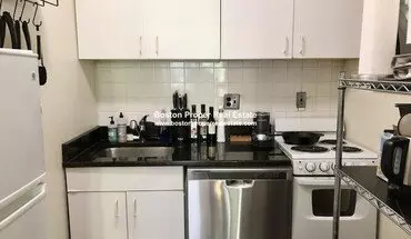2 of 6 178 Marlborough St Unit 4 Apartment for rent in Boston, MA