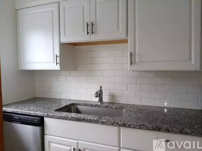 2392 Wooster Rd House for rent in Rocky River, OH