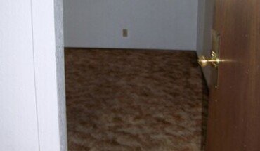 2209 Stoneybrook RD Apartment for rent in Pekin, IL