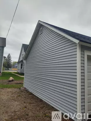 411 S 10th St Unit Garage Apartment for rent in Escanaba, MI 411 S 10th St Unit Garage Apartment for rent in Escanaba, MI
