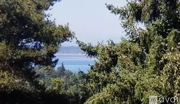 3 of 26 1709 Edwards Ct House for rent in Bellingham, WA