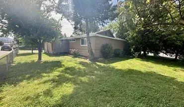 2 of 11 907 SE M St House for rent in Grants Pass, OR