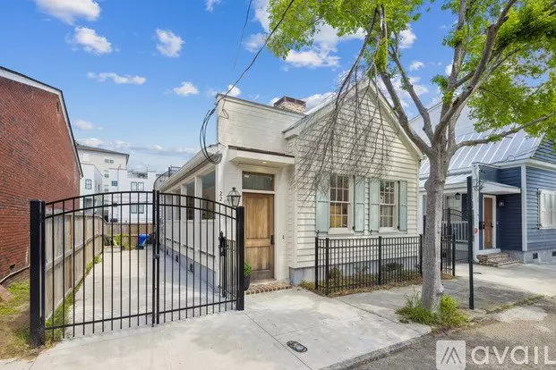 22 Sheppard St Apartment for rent in Charleston, SC