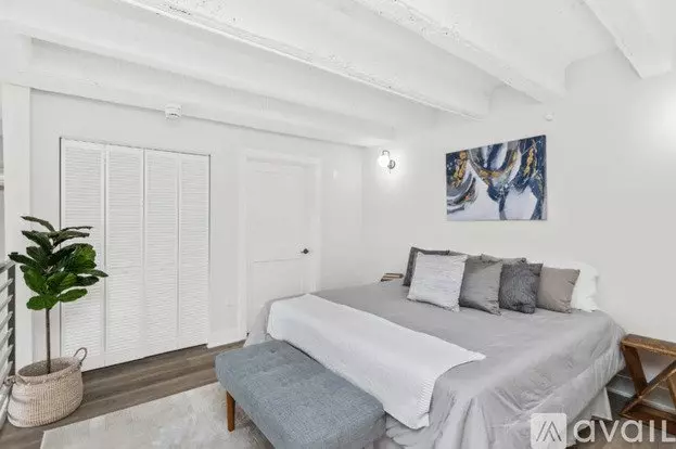 1453 Maple Ave Unit 2br Apartment for rent in Evanston, IL