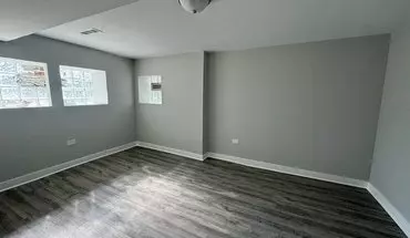 2 of 7 6830 S Michigan Ave Unit Unit Apartment for rent in Chicago, IL