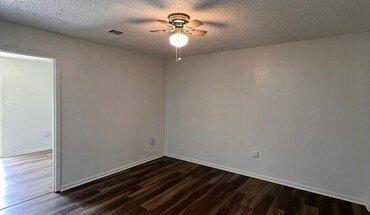 2282 University Pkwy Unit 3 Apartment for rent in Leesville, LA