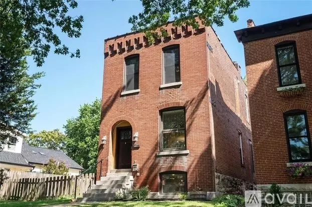 5377 Reber Pl Apartment for rent in St Louis, MO