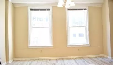 3 of 45 32 Peachtree St Unit 403 NW Apartment for rent in Atlanta, GA