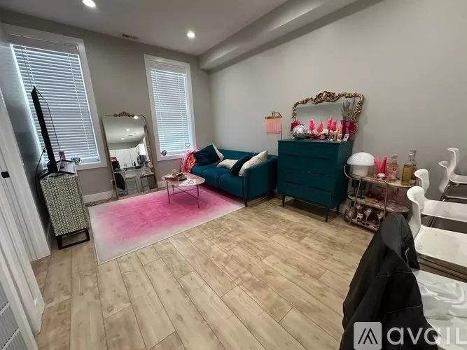 2243 W 23rd Pl Unit 3F Apartment for rent in Chicago, IL