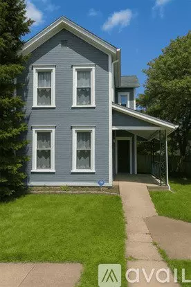 337 Wyoming St Apartment for rent in Dayton, OH