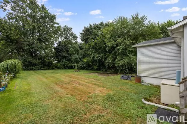 140 N Ridge St Unit 2 Apartment for rent in Crown Point, IN