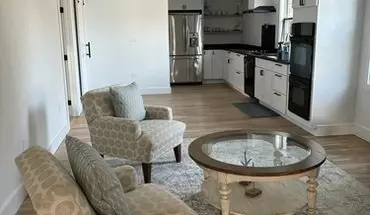 5 of 12 35 Gould St Unit 2 Apartment for rent in Newport, RI