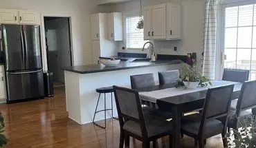 5 of 18 219 S 4th St Unit 3 Apartment for rent in St Charles, IL