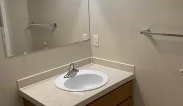3 of 16 9090 Ravenna Ave Unit 202 NE Apartment for rent in Seattle, WA