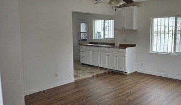 9206 S Hoover St Unit 3/4 Apartment for rent in Los Angeles, CA