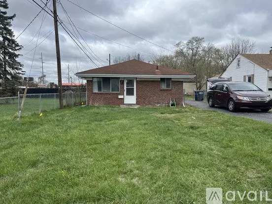 5015 Yermo Dr Apartment for rent in Toledo, OH
