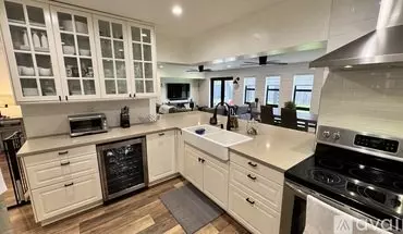 3 of 32 9970 SW 13 Th Ter House for rent in Miami, FL