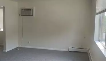 4 of 20 1920 Dallas Ave Unit 4 Apartment for rent in Cincinnati, OH
