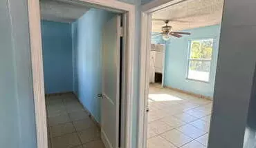 5 of 8 1668 SW 11 Th St Unit Apt Apartment for rent in Miami, FL