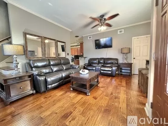 6373 Blue Lake Ln Apartment for rent in Memphis, TN
