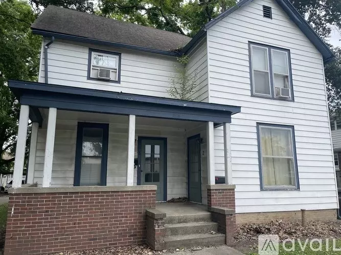 1128 N Vermilion St Unit 1 Apartment for rent in Danville, IL