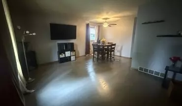 3 of 17 307 S 76th St Unit 307 Apartment for rent in Milwaukee, WI