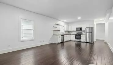 3 of 16 1613 Nowland Ave Unit B Apartment for rent in Indianapolis, IN