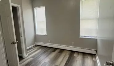 5 of 17 40 Sanford St Unit 3Rd Apartment for rent in Hartford, CT