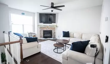 3 of 20 1110 Evergreen Avenue Unit 1110 Evergreen Avenue Des Plns Apartment for rent in Des Plaines, IL
