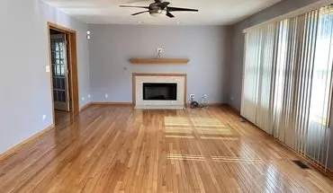 3 of 20 1 N 065 Darling St House for rent in Carol Stream, IL