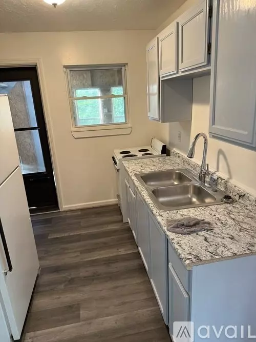 15107 Lucknow Ave Unit 3 Apartment for rent in Cleveland, OH