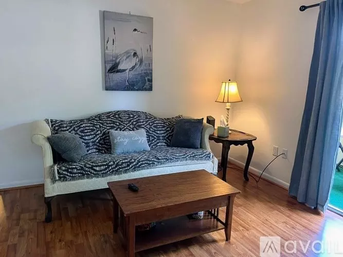 5260 Crossbow Cir Unit 15C Apartment for rent in Cave Spring, VA