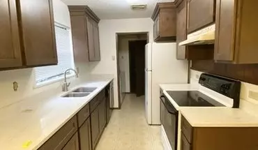 2 of 9 219 Crystal Ln House for rent in Lafayette, LA