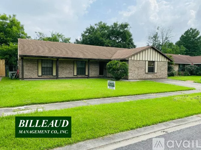 219 Crystal Ln House for rent in Lafayette, LA