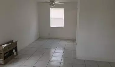 5 of 18 1070 W 2nd St House for rent in West Palm Beach, FL