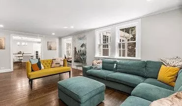 3 of 19 26 Woodridge Rd House for rent in Wellesley, MA