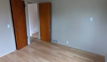 2 of 7 1723 47th St Unit A NW Apartment for rent in Canton, OH