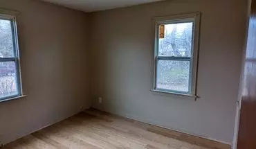 4 of 7 1723 47th St Unit A NW Apartment for rent in Canton, OH