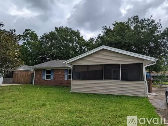 668 Orchard Dr Apartment for rent in Diberville, MS