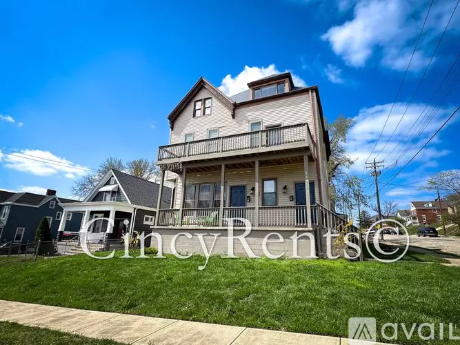 4925 Forest Ave Unit 3 Apartment for rent in Cincinnati, OH